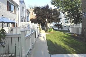 Building Photo - 2 br, 1.5 bath House - 1489 A N VAN DORN ST,