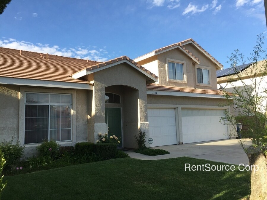 Foto del edificio - 1769 Blackberry Ct