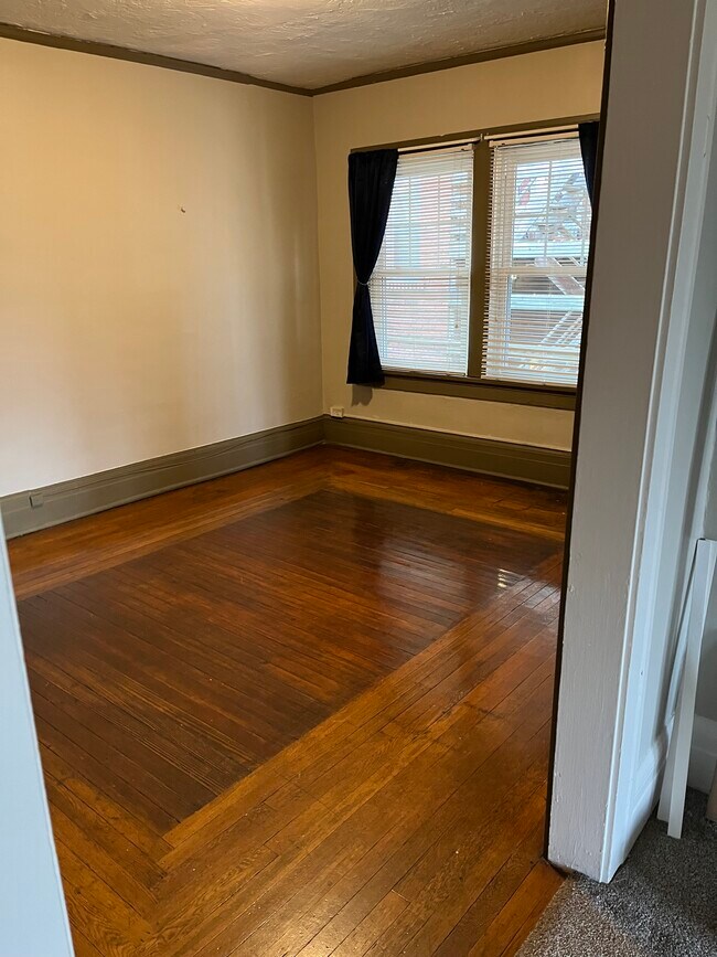 Dining Room - 125 N Portage Path