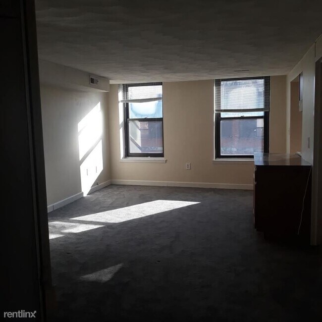 Foto del edificio - 386 Commercial Street