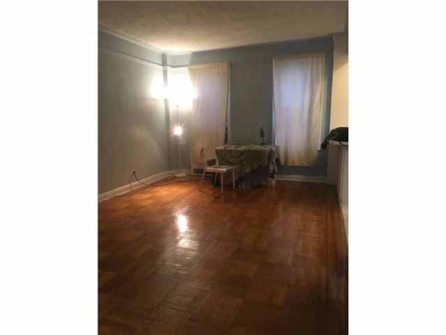 Foto del edificio - 81 Ocean Pkwy