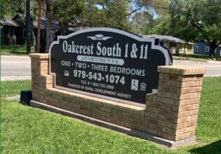 Building Photo - 1415 W Norris St