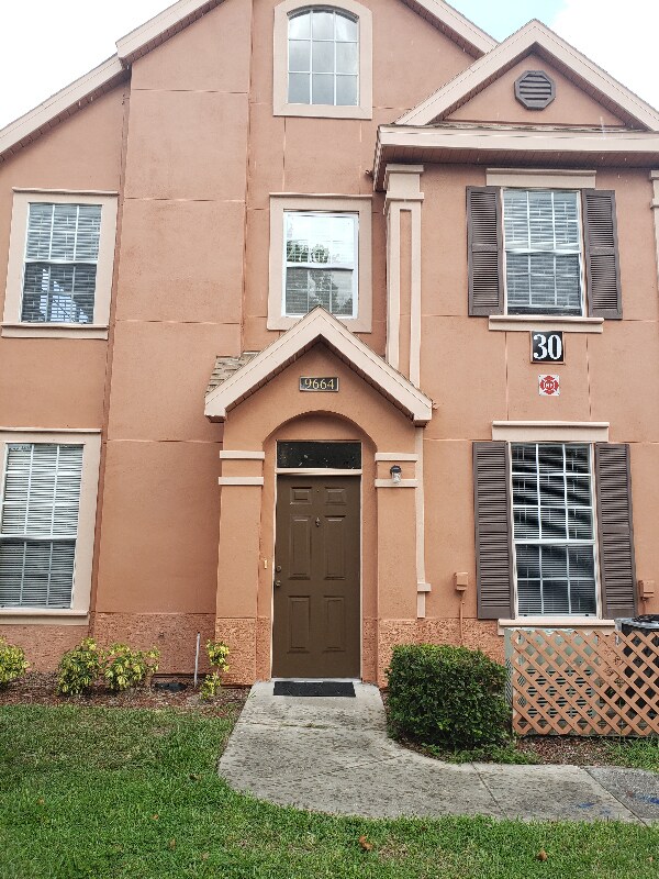 Foto principal - 9664 Lake Chase Island Way