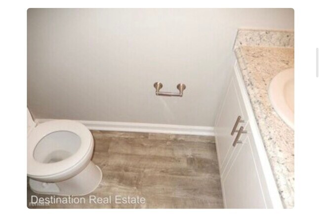 Foto del edificio - 4887 Old Bainbridge Rd