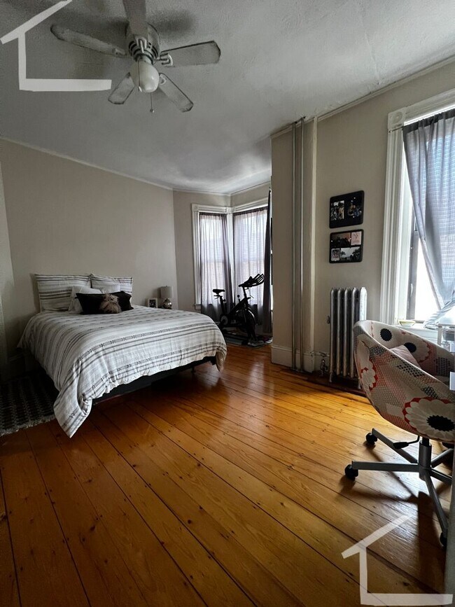 Foto del edificio - 216 Washington St