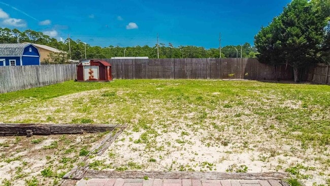 Building Photo - 2104 Frontera St