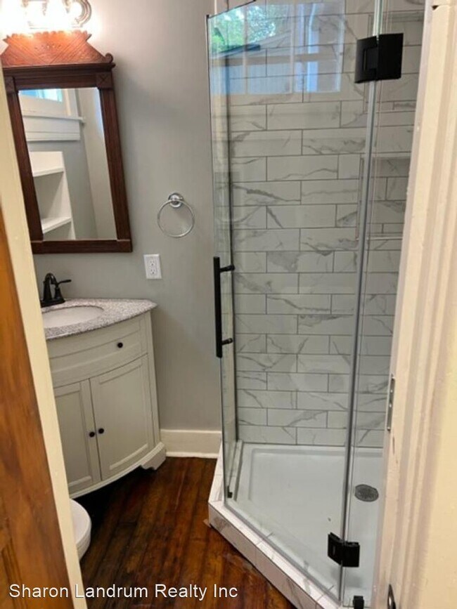 Building Photo - 2 br, 2 bath House - 1036 S. 5th St