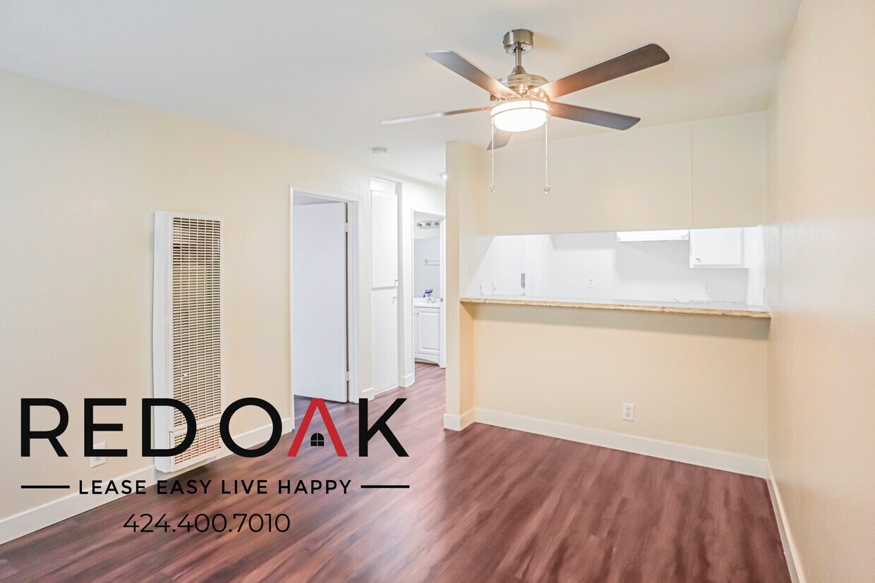 828 W Anaheim St Unit 111, Los Angeles, CA 90744 Condo for Rent in
