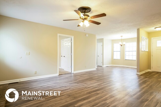 Foto del edificio - 785 Summer Hill Ln