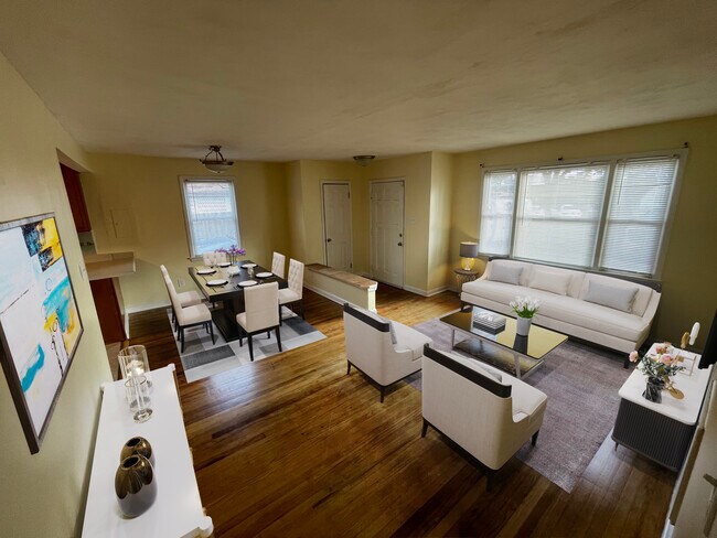 Foto del edificio - 2680 Leeds Ave