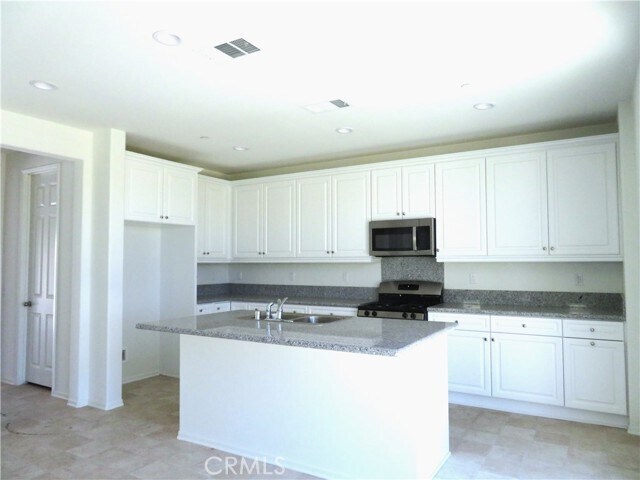 Building Photo - 29109 Sunforest