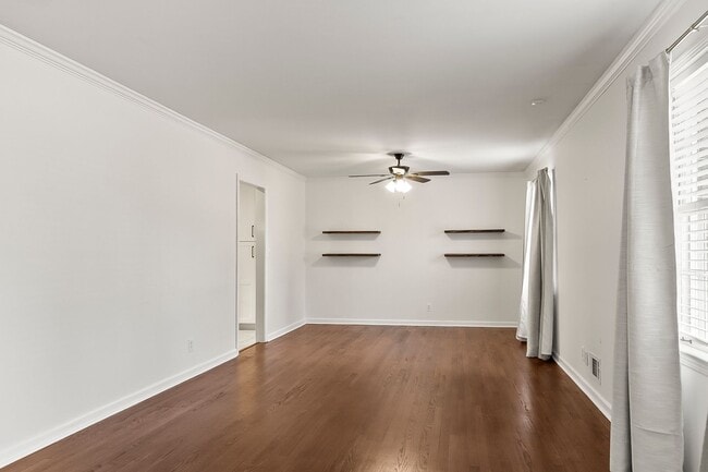 Foto del edificio - Idlewood Ranch Home Available Now - Massive Fenced Backyard