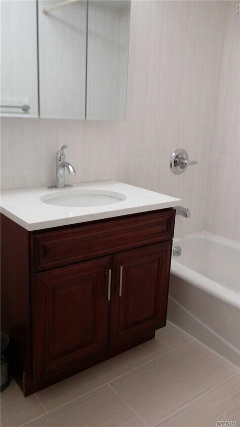 Foto del edificio - 41-10 158th St