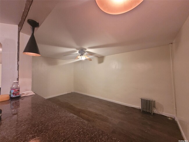 Building Photo - 90-34 77th St
