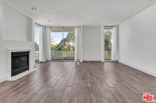 Foto del edificio - 131 Croft Ave