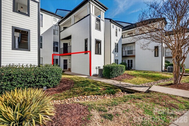 Foto del edificio - 18695 Vineyard Point Ln