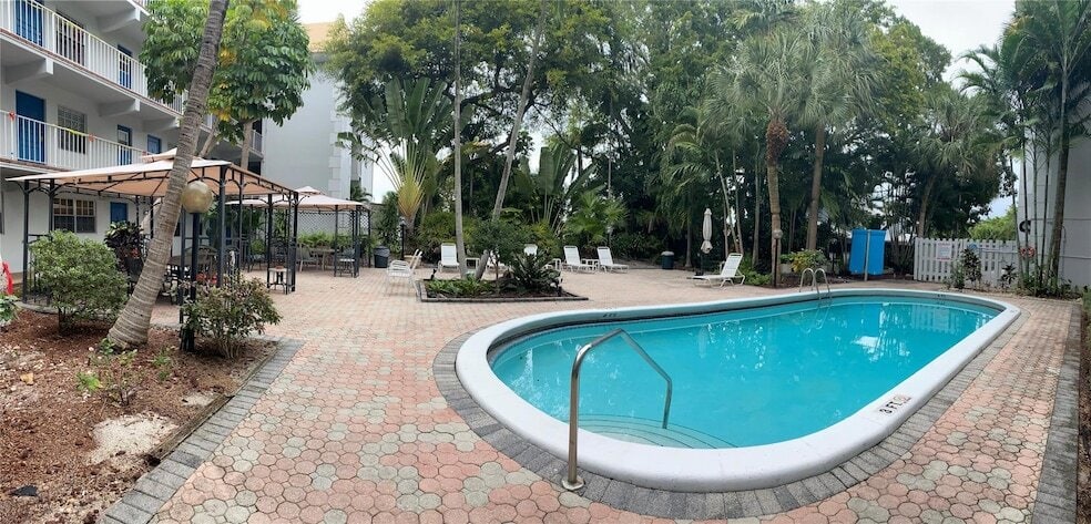 Photo - 1407 NE 56th St