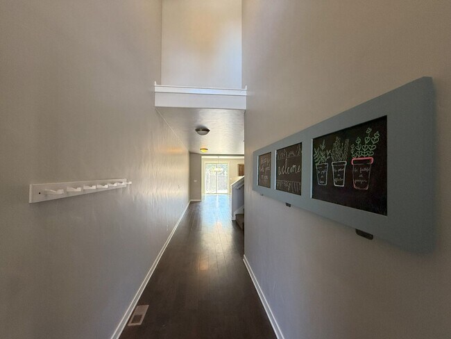 Building Photo - AMAZING COMMUNITY AMENITIES! POOL, PARKS &...
