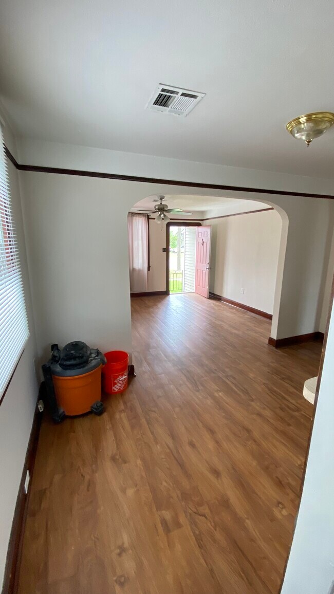 Foto del edificio - 1513 Hancock St