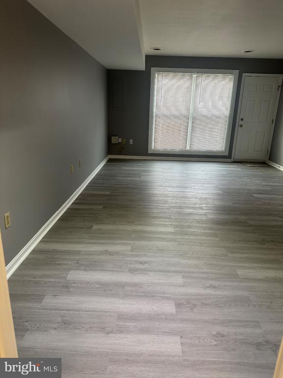 Foto del edificio - 6202 Stanford Ct