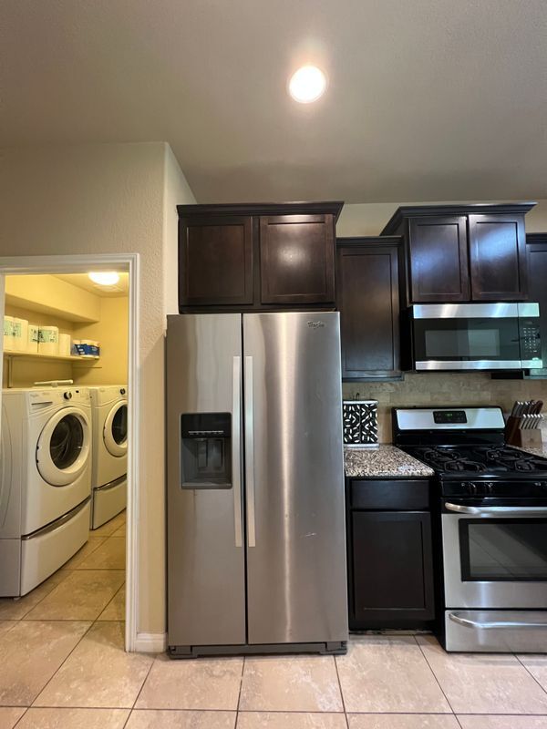 Building Photo - 11101 Bruneau Trail