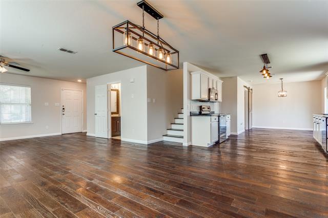 Foto del edificio - 5424 Threshing Dr