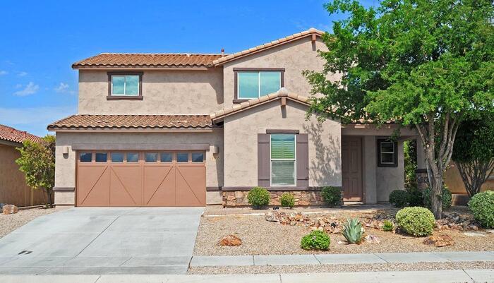 Foto principal - Stunning Executive Home (former model) in ...