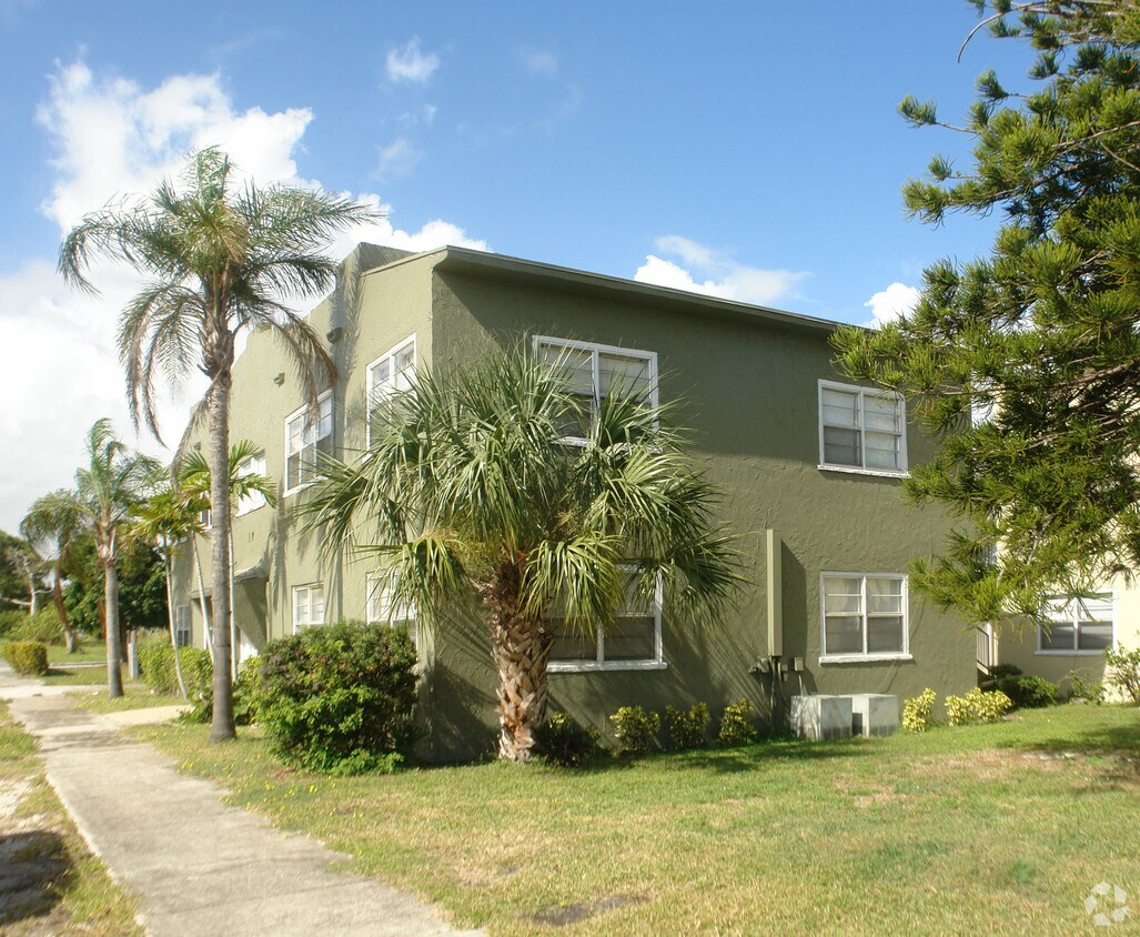 Foto del edificio - 107 SW 2nd Ave
