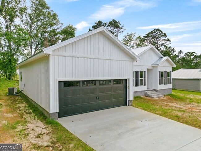 Foto del edificio - 110 Ryan St