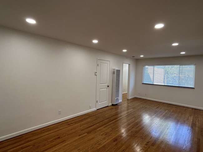 Spacious Living Room looking East - 2235 Bonar St