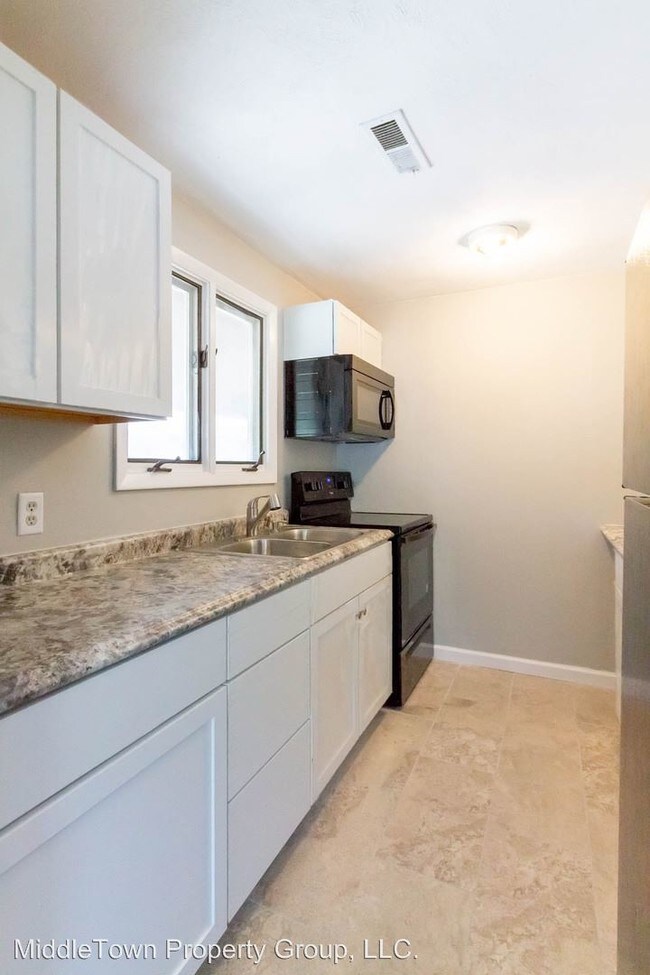 Building Photo - 2 br, 1 bath Apartment - 1000 N New York Ave