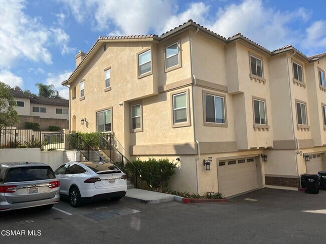 Building Photo - 1204 Vis Hts Ct