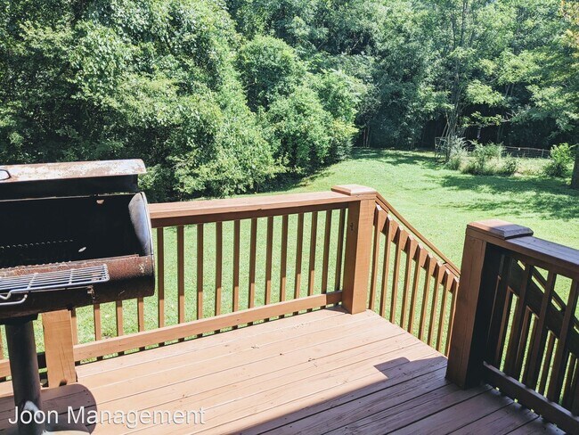 Building Photo - 4 br, 2.5 bath House - 5695 Deer Valley Trail