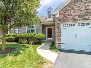 Building Photo - 31171 Mills Chase Dr