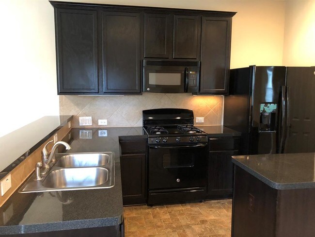 Foto del edificio - 5121 Dartmoor Ridge Trail