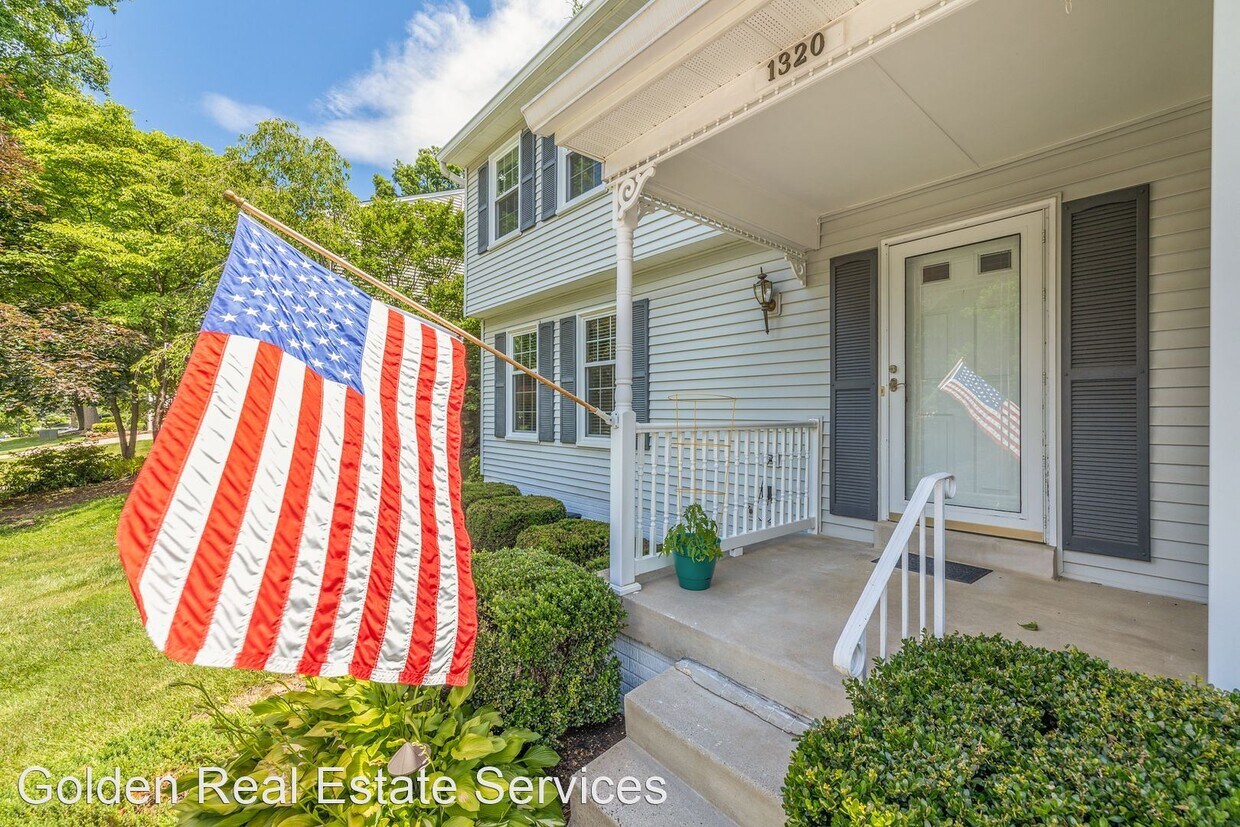 Foto principal - 4 br, 2.5 bath House - 1320 Grant St