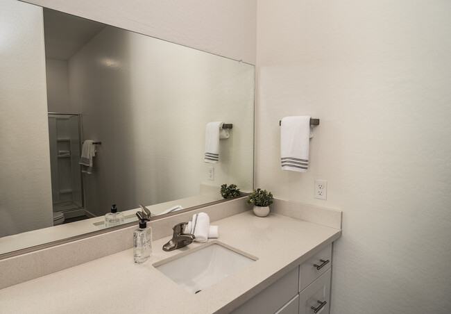 Bathroom - Linda Vista Luxury Rentals