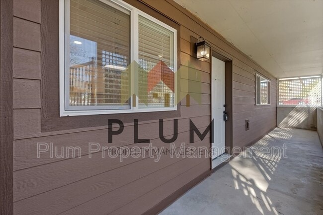 Foto del edificio - 705 Cleveland St