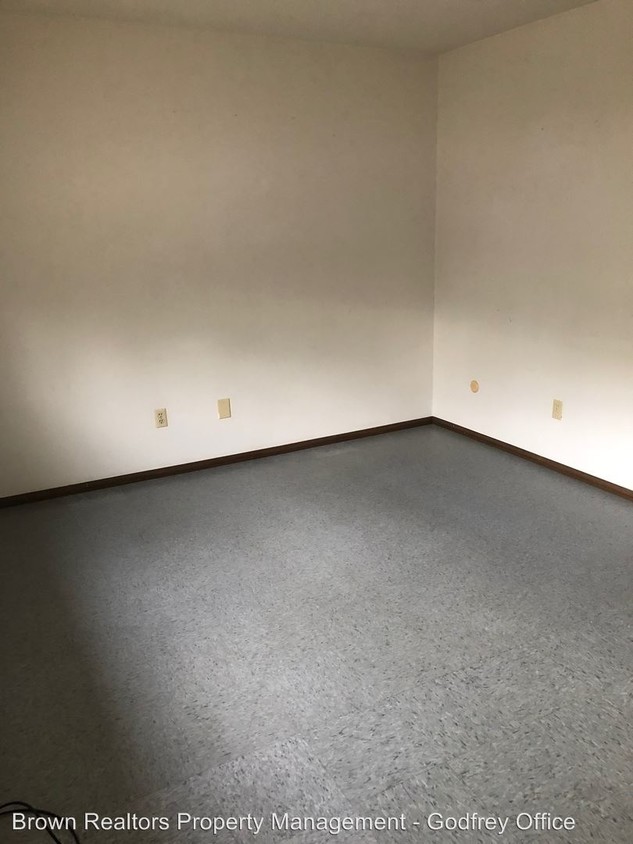 Foto del edificio - 13056 Redbud Ct