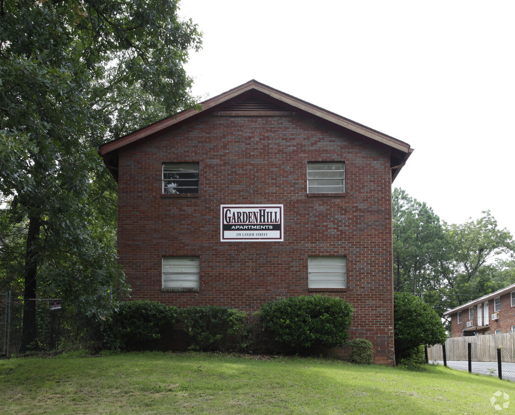 Building Photo - Garden Hill Apartments