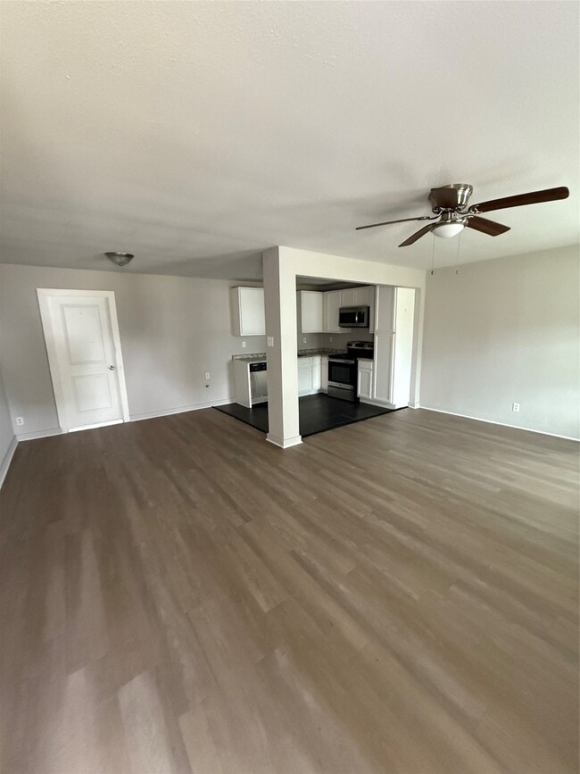 Foto del edificio - 2227 Westway St