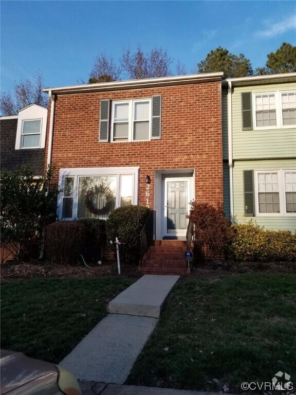 Olde Gayton North Apartments for Rent with Hardwood Floors Richmond