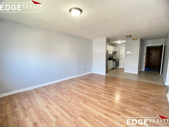 Foto del edificio - 35 Glencoe St