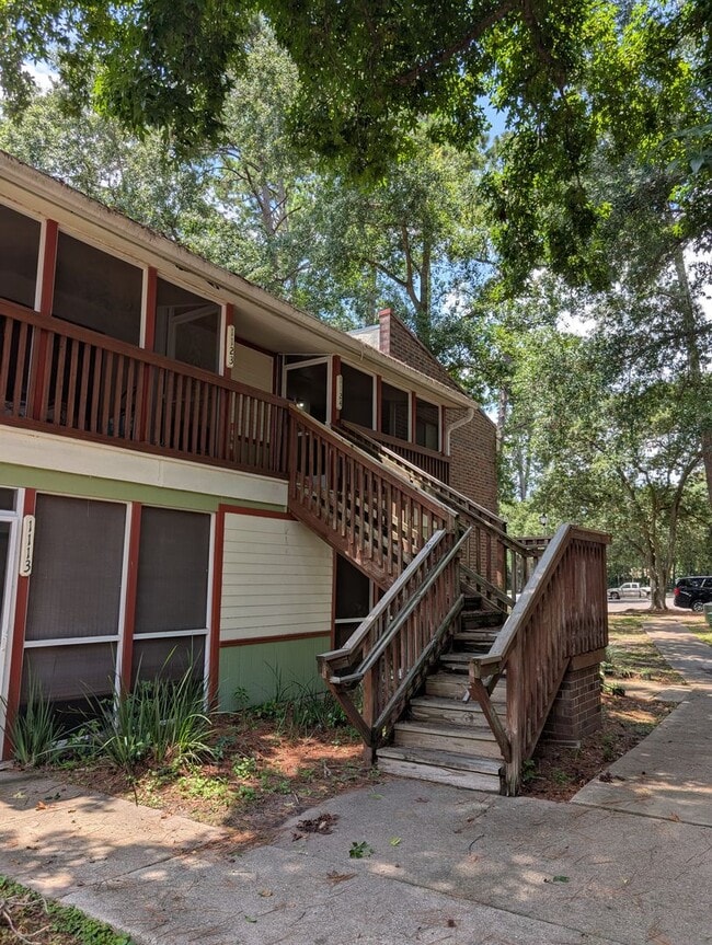 Building Photo - 317 Mabry St
