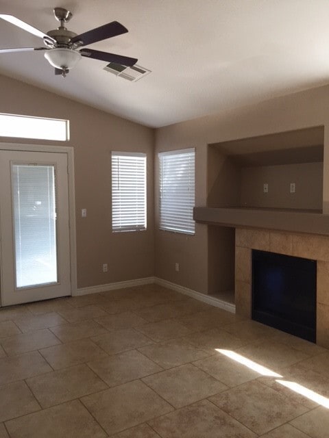 Foto del edificio - Gorgeous Single Story Culdesac Home For Rent