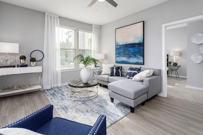 Building Photo - Elevate at Brighton Park