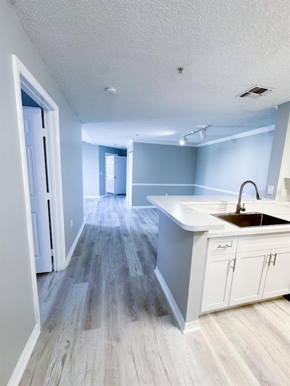 Foto del edificio - 1919 Summer Club Dr