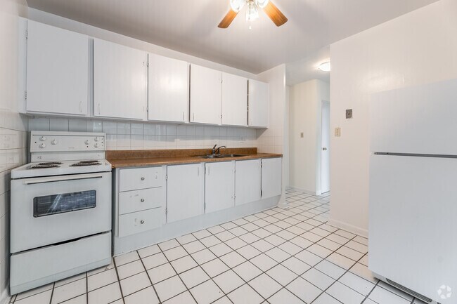 1 chambre, 1 salle de bain - 505 pi2 - Cuisine - Seeley Estates