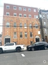 Building Photo - 22 Liberty Ave