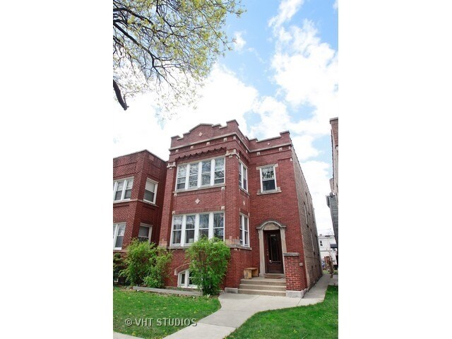 Foto principal - 2958 N Harding Ave